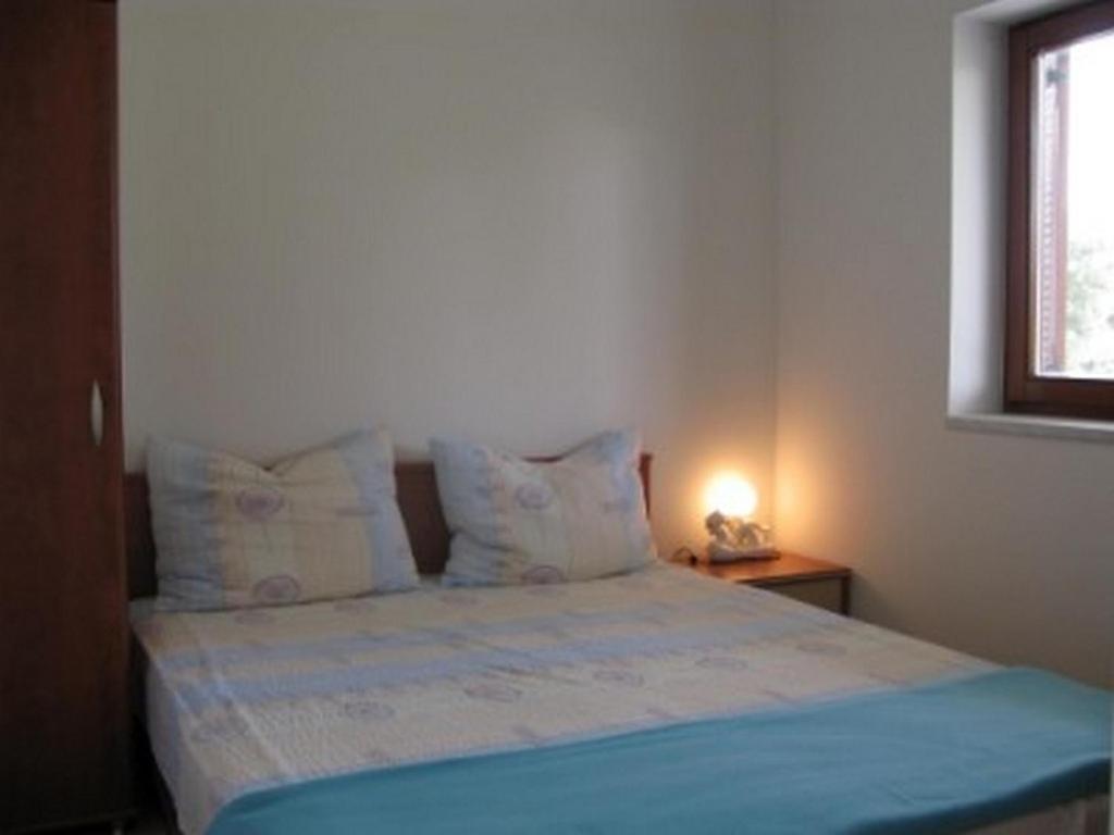 Apartments With A Parking Space Barbat, Rab - 16816 Barbat na Rabu 外观 照片